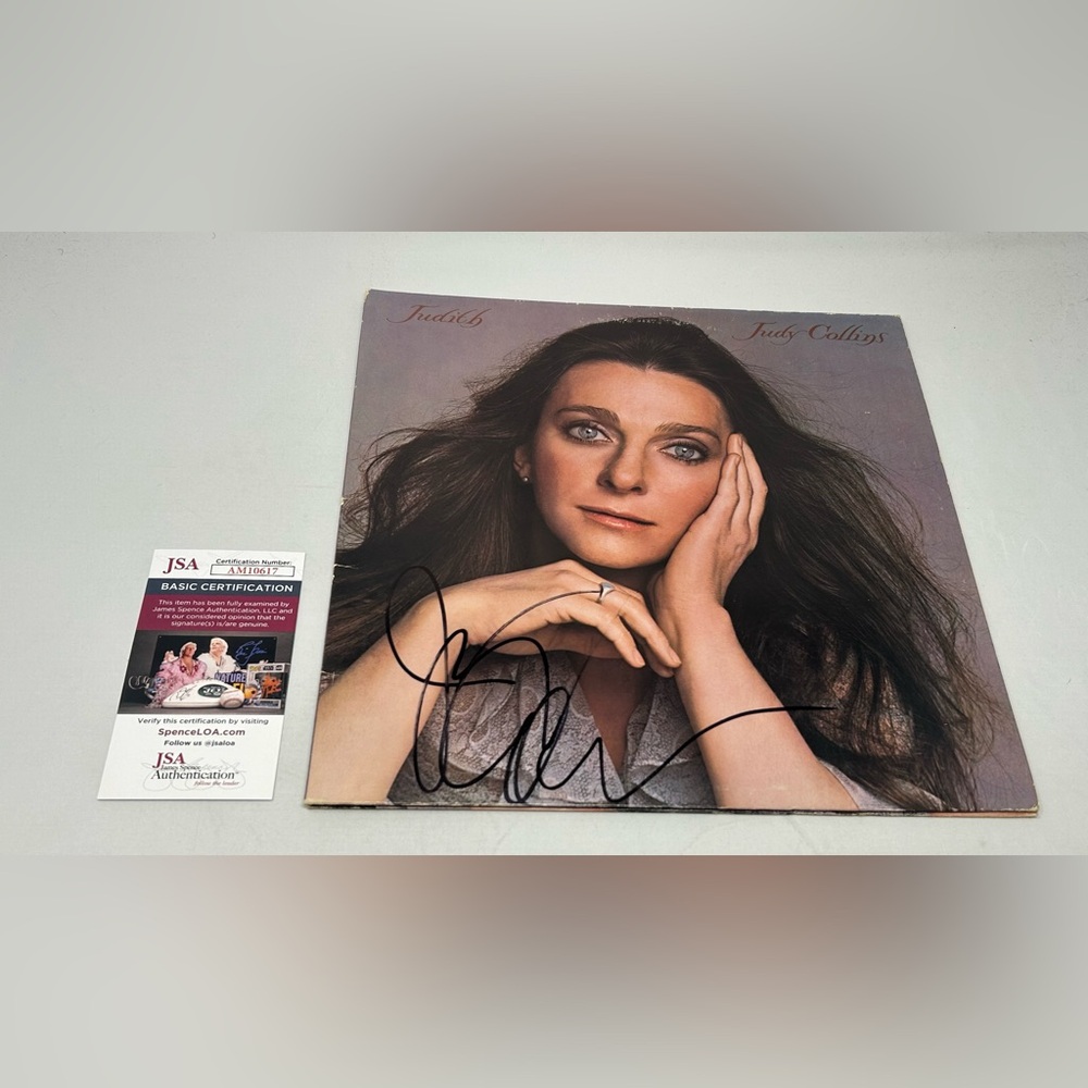 Judy‎ Collins signed Judith Album JSA COA